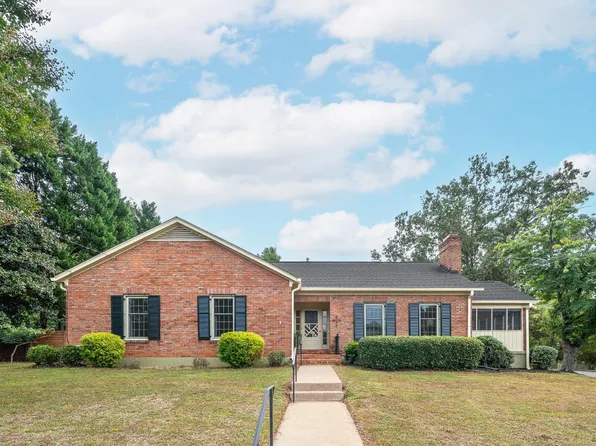 1264 Krise Cir, Lynchburg, VA 24503