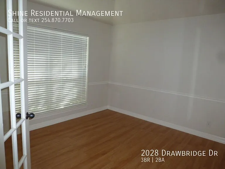 2028 Drawbridge Dr — Photo 5
