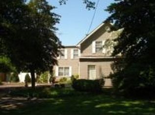 714 N Main Rd, Vineland, NJ 08360