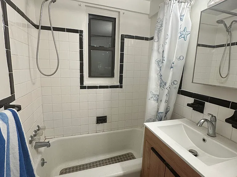 2141 I St NW #514 — Photo 25