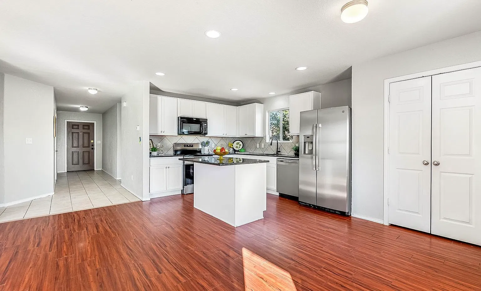 7690 Paraiso Haven — Photo 4