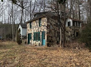 239 Mullin Hill Rd, Spruce Pine, NC 28777