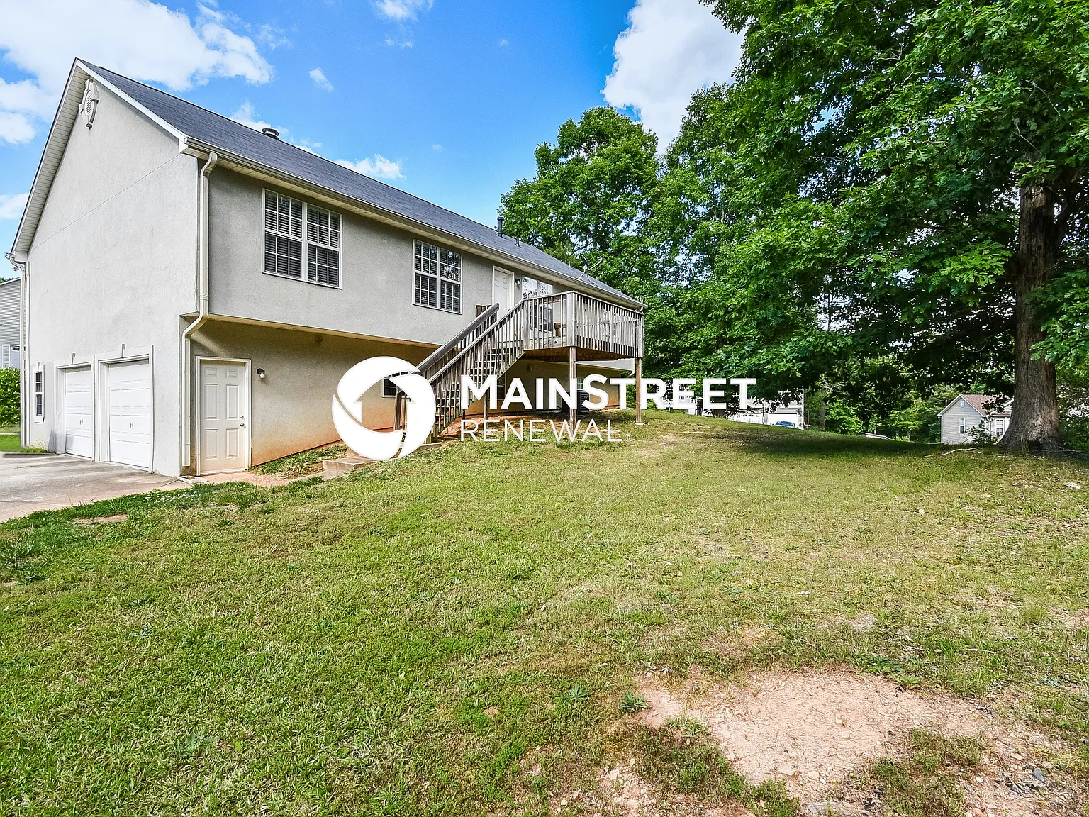 2423 Cheyenne Ct — Photo 2