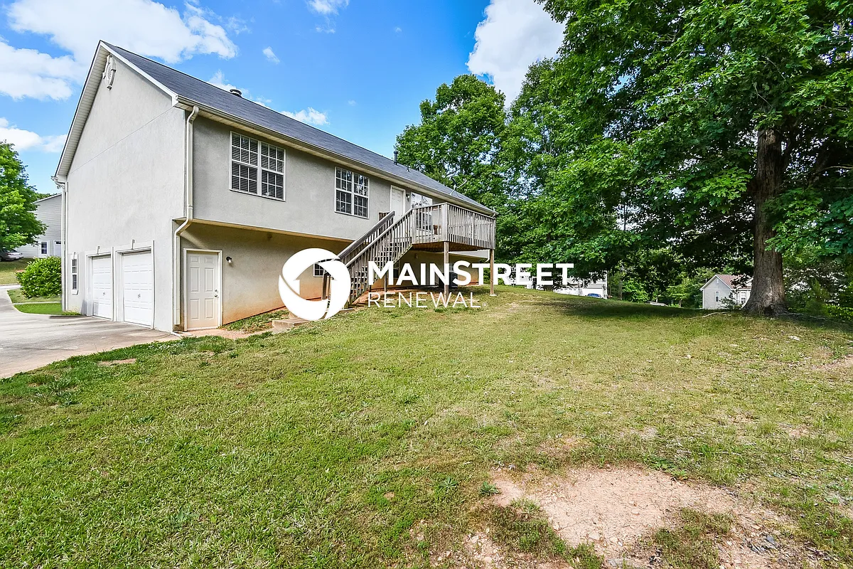 Rear View - 2423 Cheyenne Ct