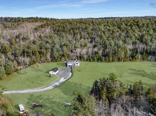 1312 Waverley Rd, Waverley, NS B2R 1W5