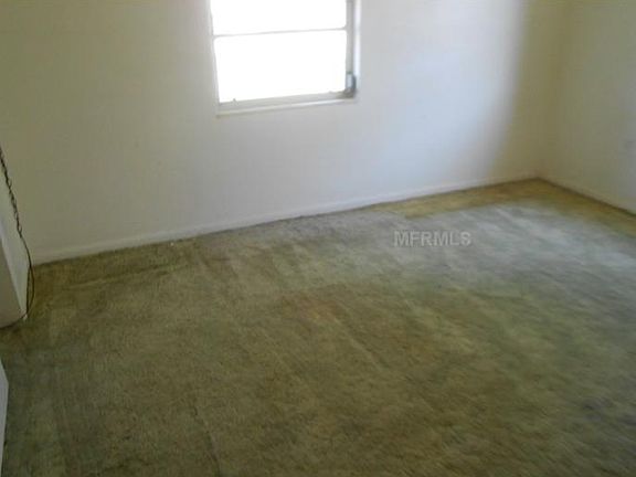 4th image of 4004 Conway Blvd