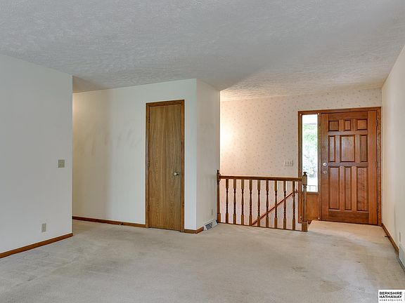 5th image of 2622 N 113th St