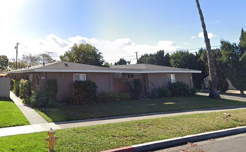 1st image of 2282 W Colchester Dr APT B