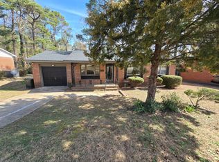 733 Ashburton Dr, Fayetteville, NC 28301