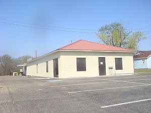 2nd image of 2781 Highway 145