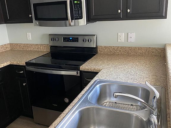 4th image of 4639 Andros Ln