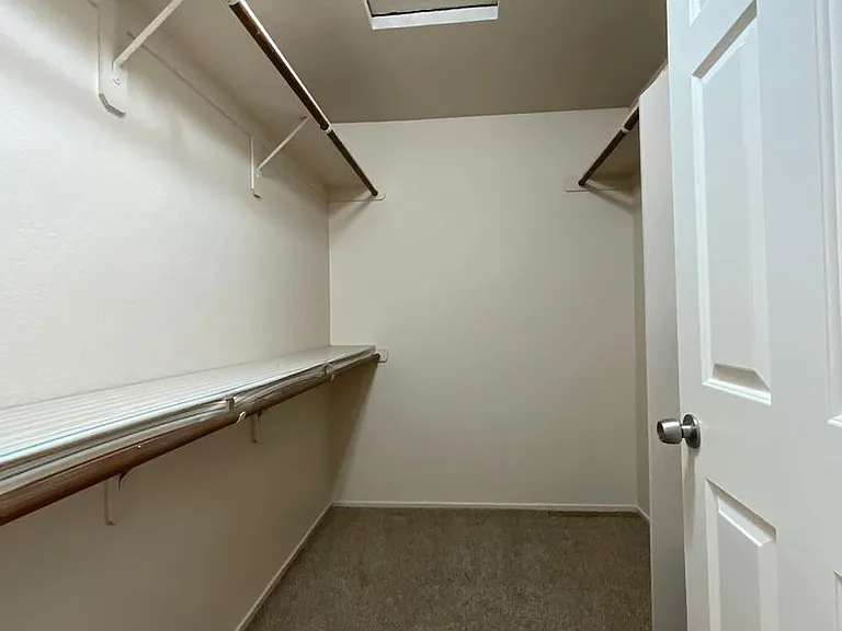6357 N Barcus Ave — Photo 13