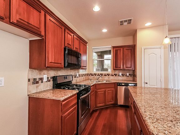 2nd image of 9118 Vintage Wine Ave