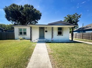 909 Dupont St, Victoria, TX 77901