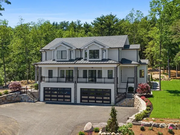10 John Wise Ave #B, Essex, MA 01929