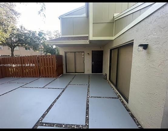 4th image of 732 NW 132nd Ter