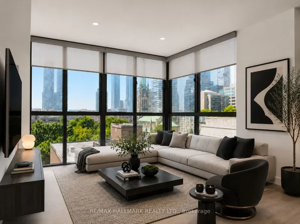 95 Lombard St #805, Toronto, ON M5C 2V3