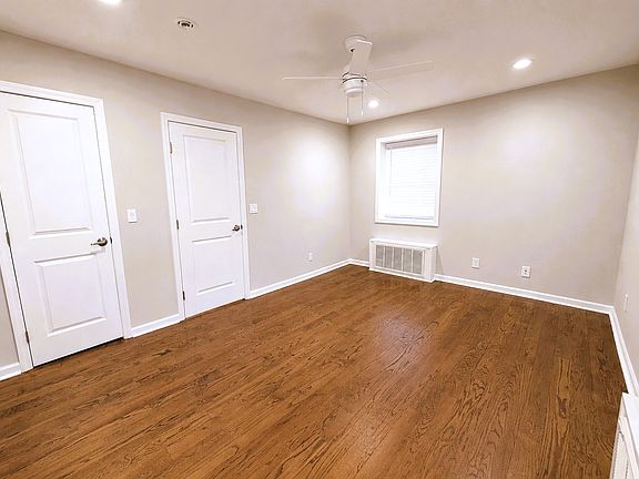 5th image of 210 Woodcliff Ave APT 1A