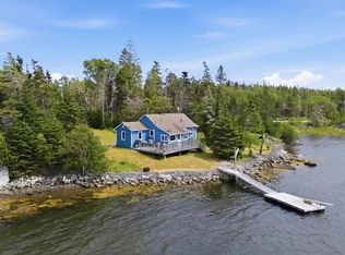 732 Ostrea Lake Rd, Halifax, NS B0J 2L0