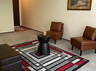 Hazelwood Apartments, Saint Paul, MN 55119