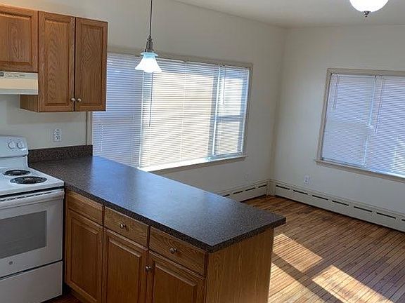 3rd image of 44 N 15th St APT 2A