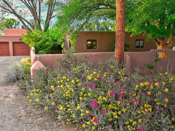801 Sandia Rd NW, Rio Rancho, NM 87107