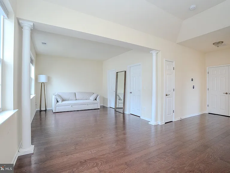 1802 Yearling Ct — Photo 38