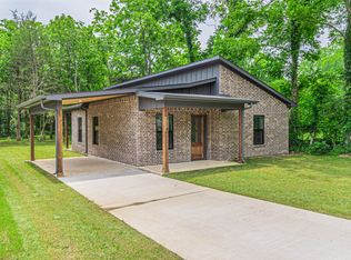 714 E Crawford St, Denison, TX 75021