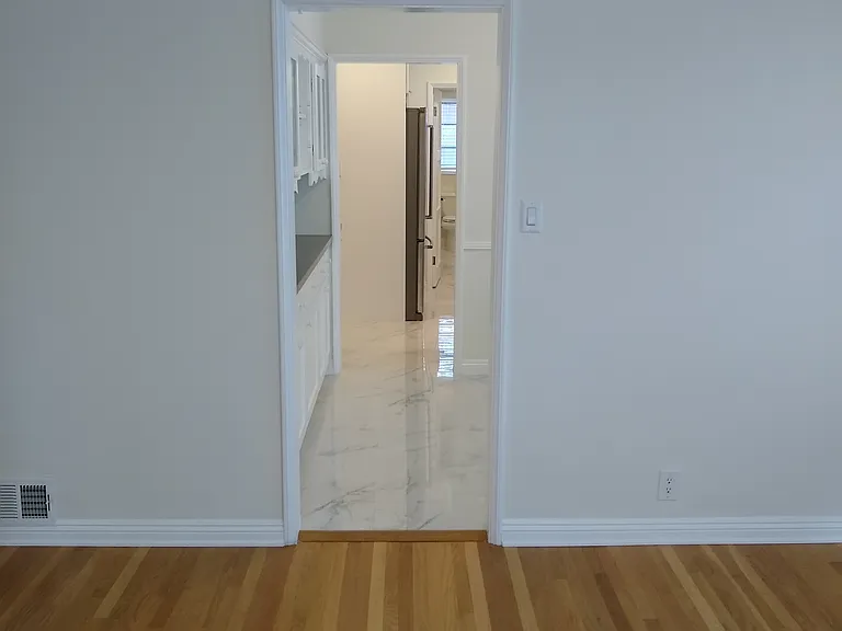 1228 S Longwood Ave #1228 — Photo 24