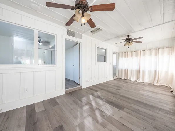 (undisclosed Address), Clovis, CA 93612