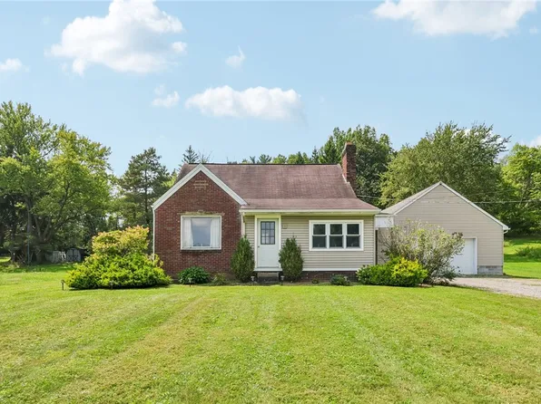 5175 W Main St, Edinburg, PA 16116