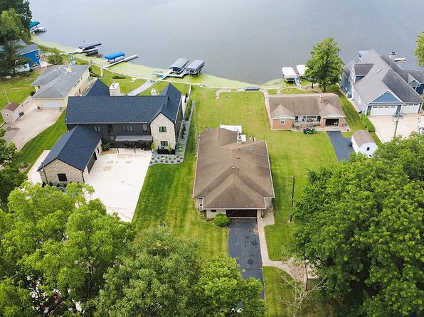 2922 Country Club Dr S