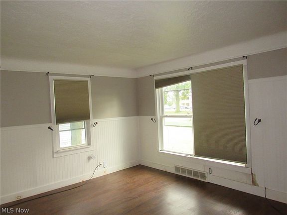 3rd image of 6224 Engle Rd