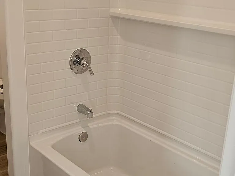 789 Grossmont Ave #B — Photo 7