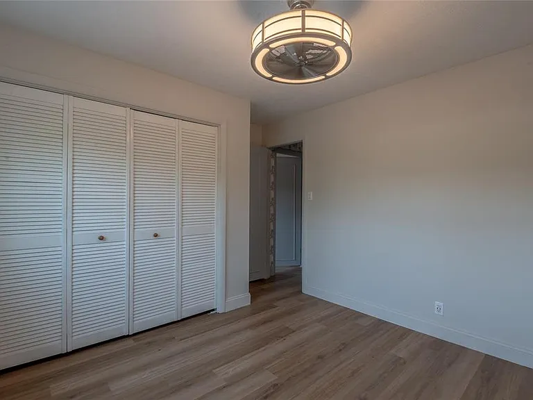 518 Crestover Dr — Photo 21