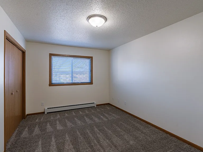 Fargo, ND Westwood Apartments | Bedroom