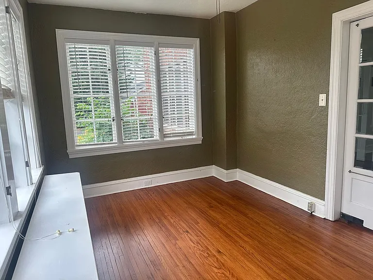 401 E Lancaster Ave #OFFICE — Photo 5
