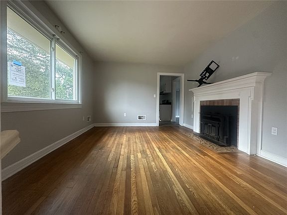 5th image of 502 Seneca Dr