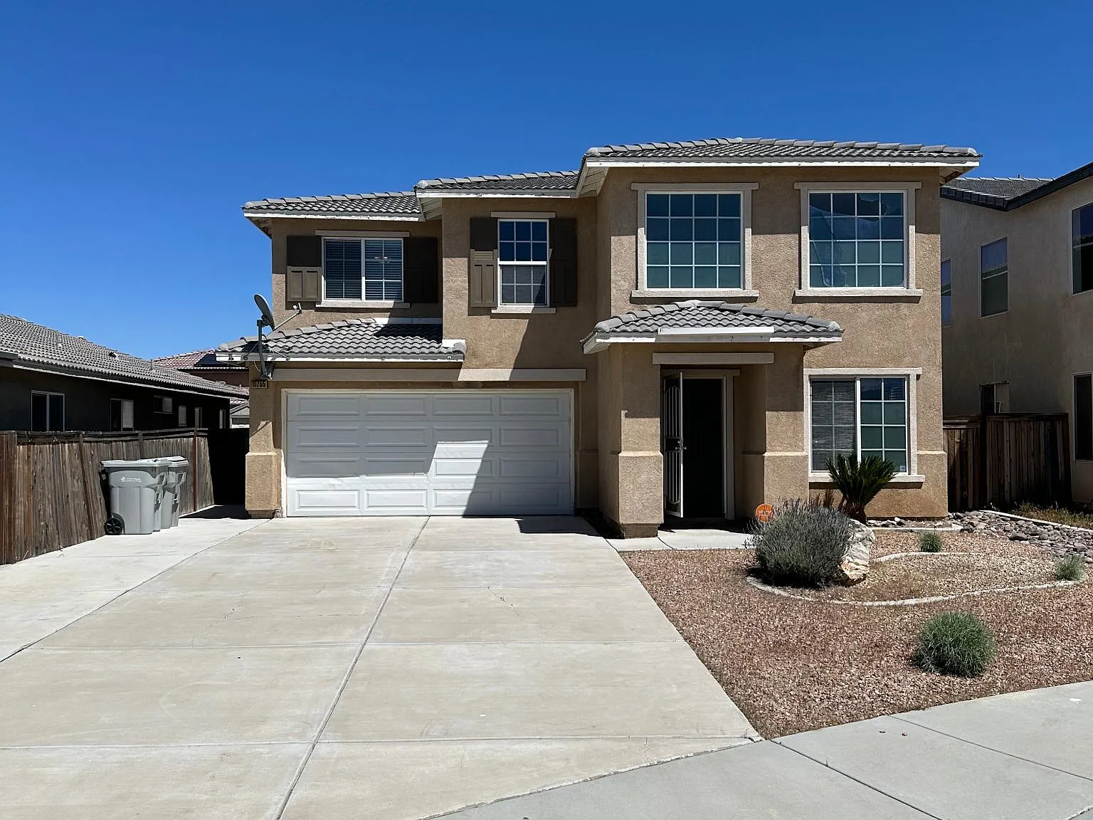 10755 Arabian Court — Photo 2