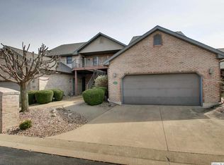 3950 Abbey Ridge Ct, Quincy, IL 62305