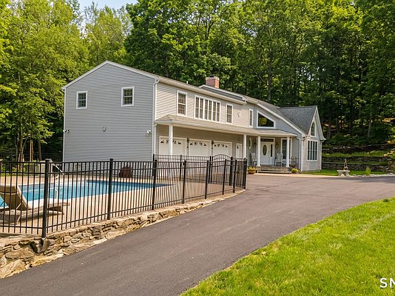 4th image of 1729 Litchfield Road