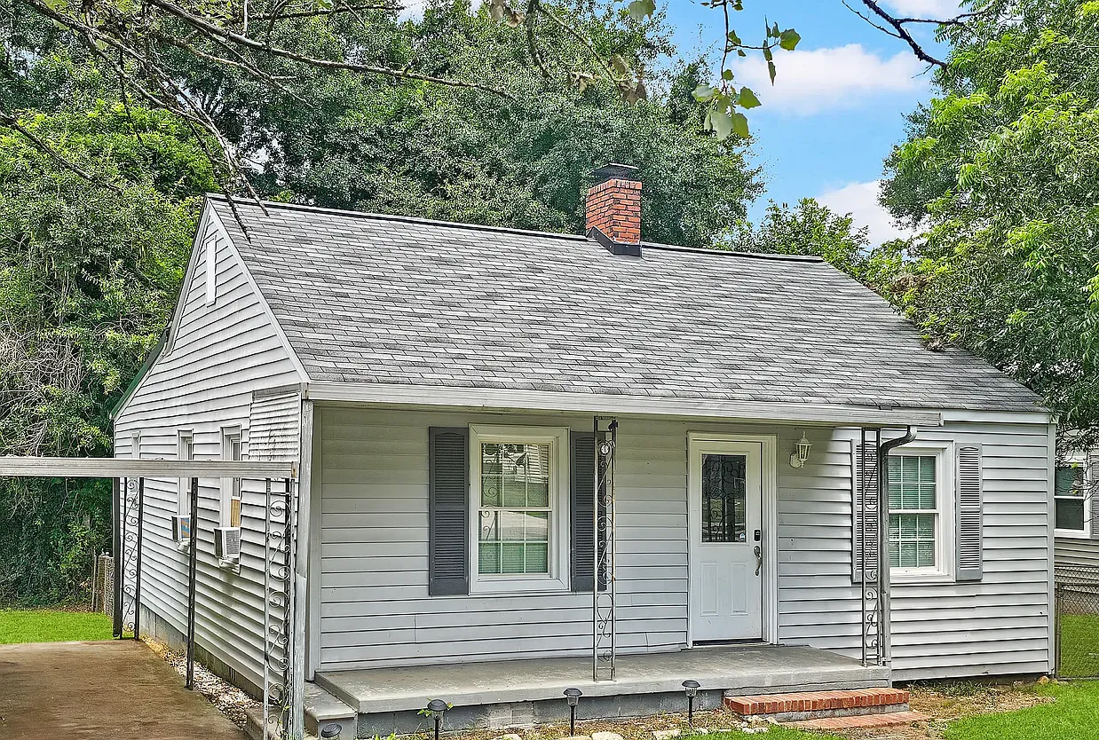 3 bed, 1148 sqft, $1,500 — Photo 1