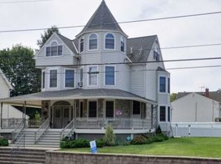 146 W Ridley Ave, Norwood, PA 19074