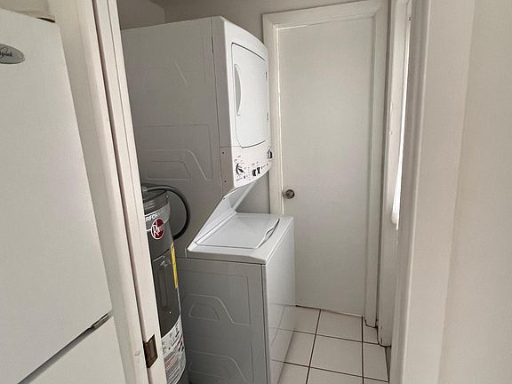 5th image of 191 Golf Club Ln
