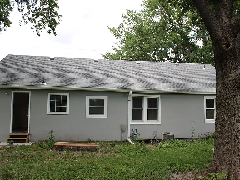 8840 Highway 24 — Photo 10