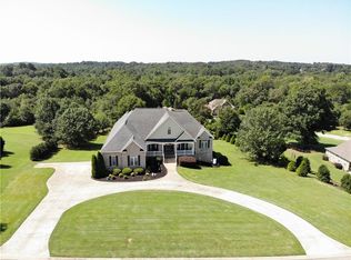 103 Vinings Crossing, Belton, SC 29627