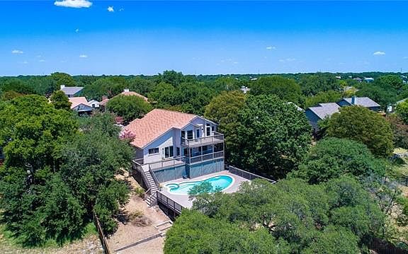 5th image of 6303 Heron Dr
