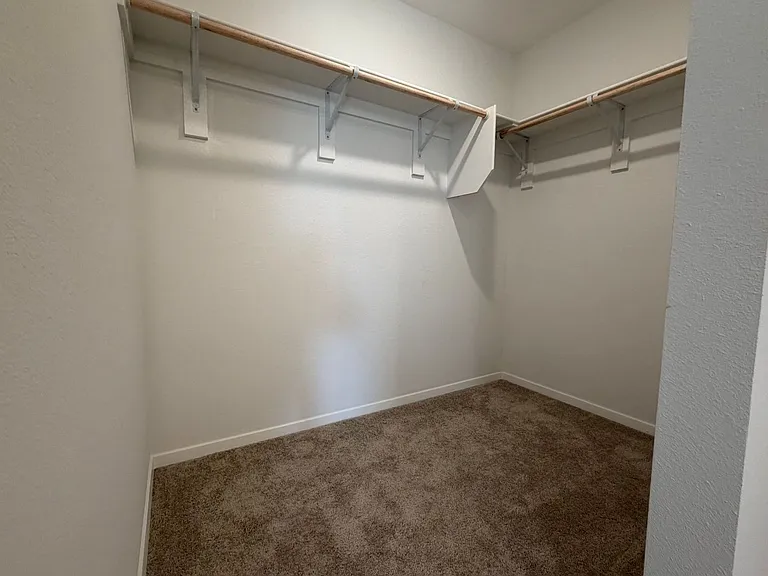 2720 Major St — Photo 9