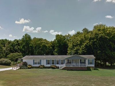 5820 State Highway 66 S, King, NC, 27021