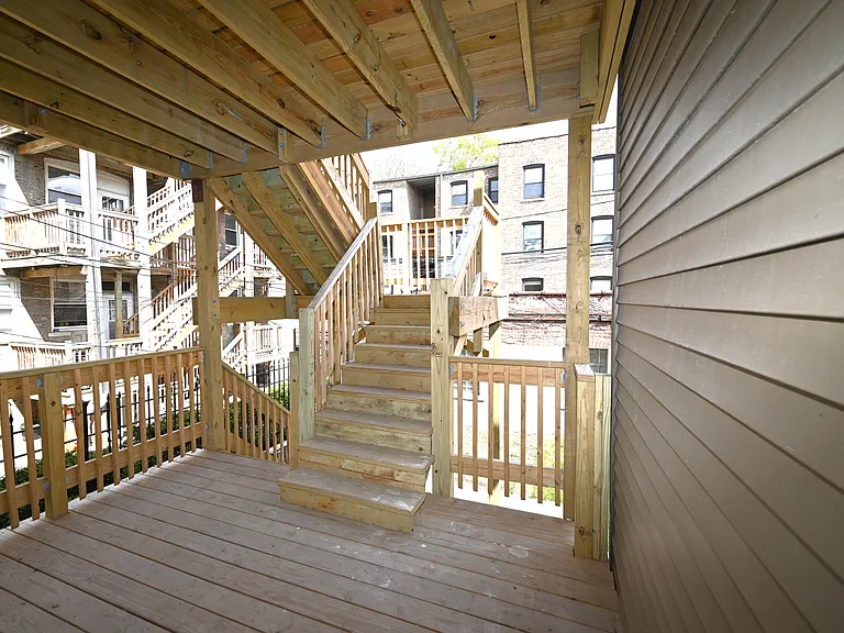 1630 W Thorndale Ave #1 — Photo 26